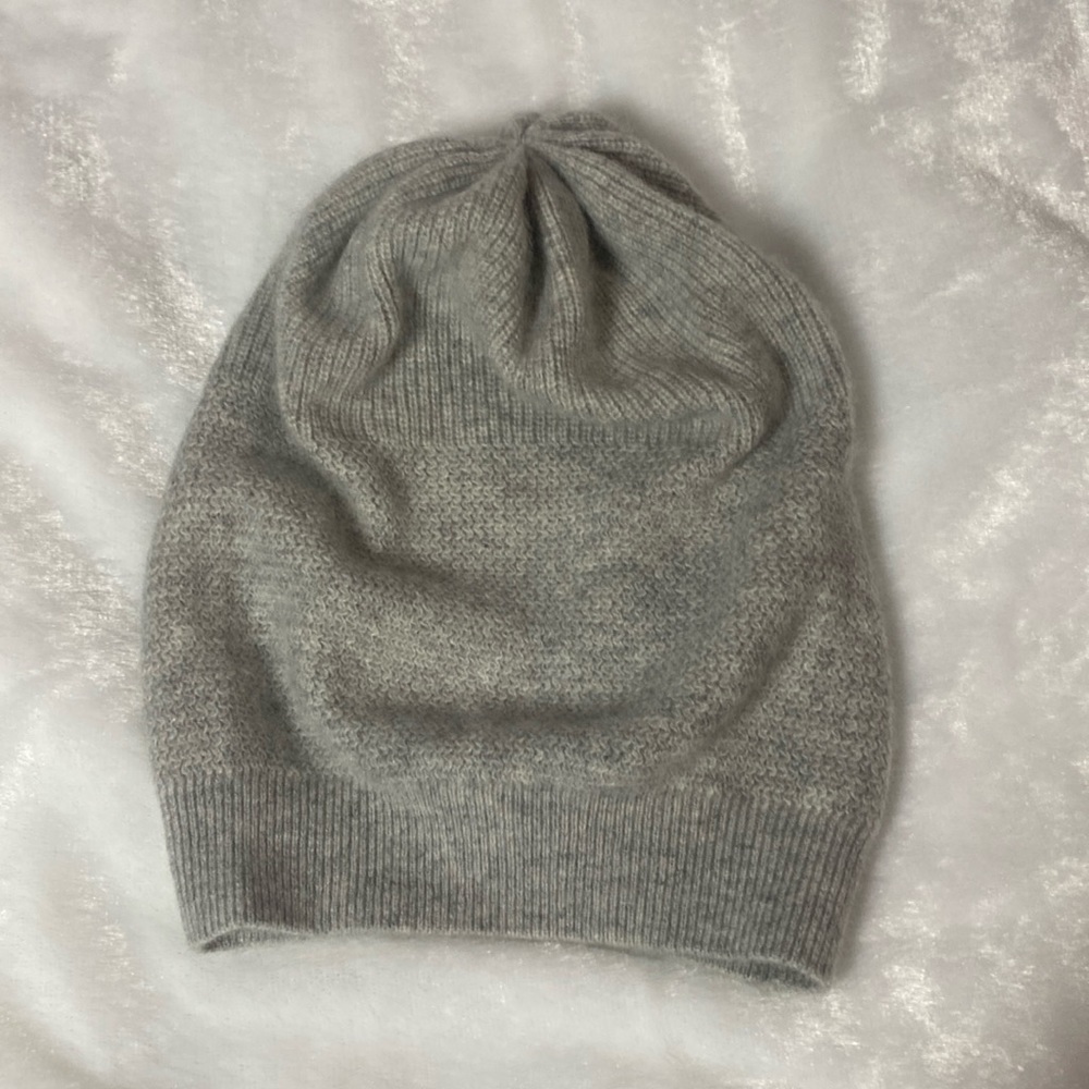 100% Cashmere Hat